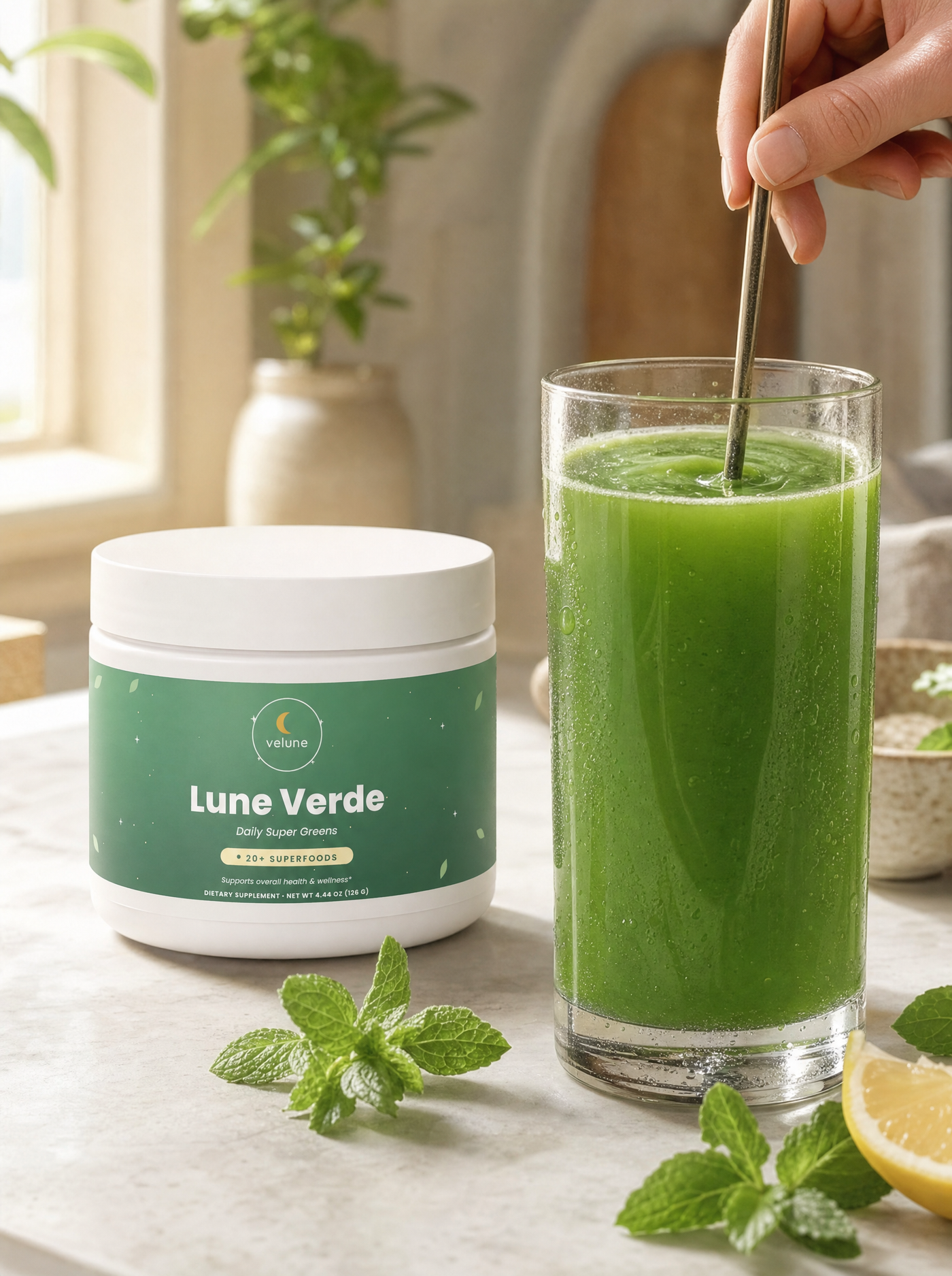 Lune Verde greens powder tub by Velune – product gallery photo